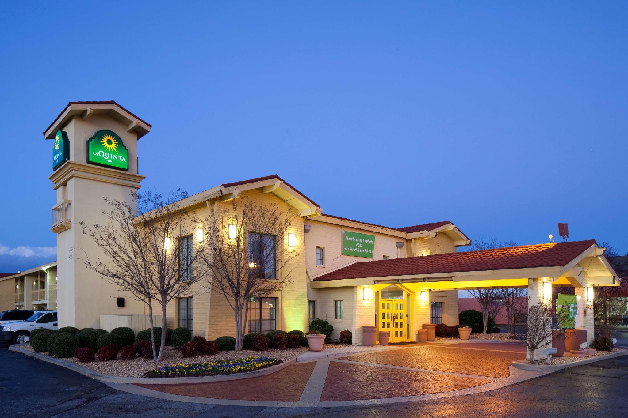 La Quinta Inn By Wyndham Huntsville Research Park Екстериор снимка